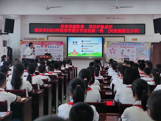 1758158611324177.jpg 4.jpg