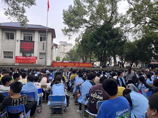 1758158616708909.jpg 5.jpg