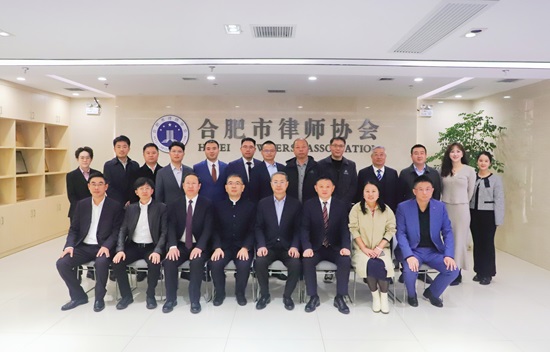 1762223596561859.jpg 合影.jpg