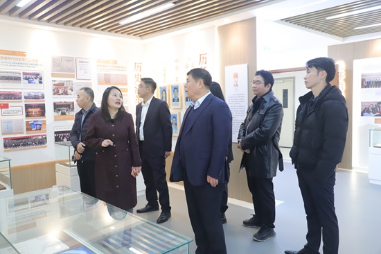 1765866853999740.jpg 0d67129963ce145bfac1c3b9e90d6705.jpg