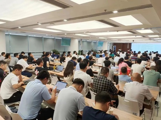 市律协举办房地产法律实务培训.jpg