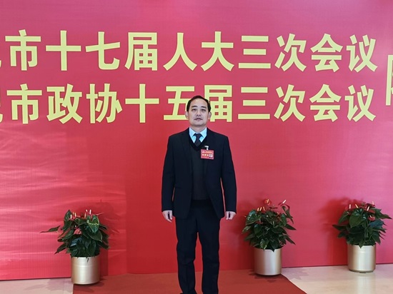 方成钢.jpg