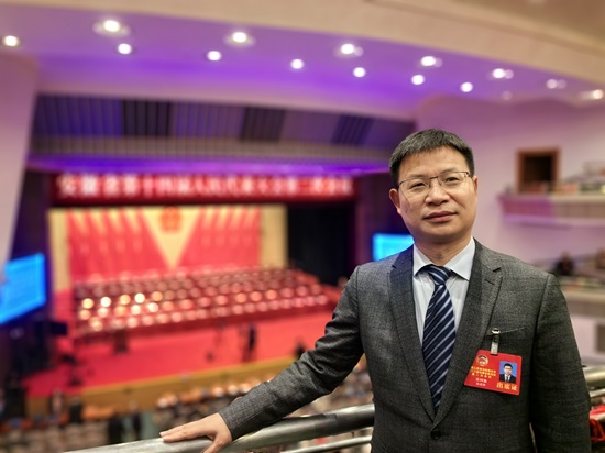 徐国盛.jpg