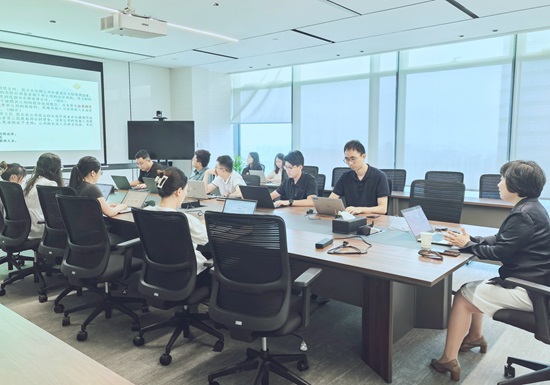 北京市炜衡（合肥）律师事务所：该所律师为安徽保利房地产开发有限公司开展新《公司法》培训会.jpg