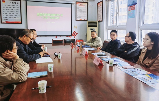 安徽百先律师事务所：该所律师前往蜀山区西园街道岳西新村社区开展“六情”专题活动.jpg