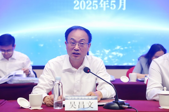 市司法局党委书记、局长吴昌文讲话.jpg