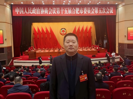 1769137322433401.jpg 张亚.jpg